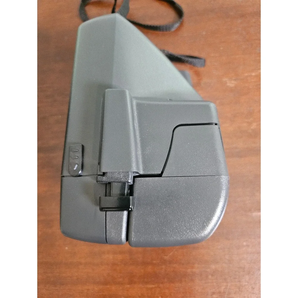 Polaroid OneStep Instant Film Camera Unisex OS Gray 600 Series With Case Manual